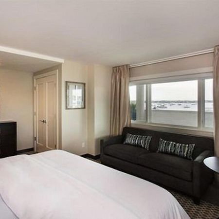 Fathoms Hotel & Marina Port Washington Esterno foto