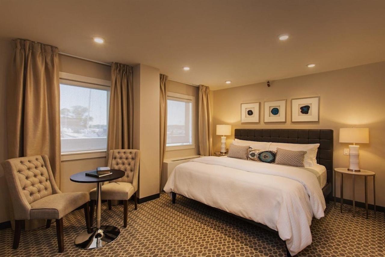 Fathoms Hotel & Marina Port Washington Esterno foto